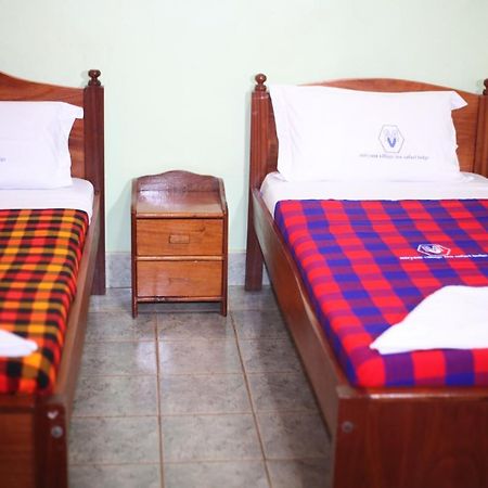 Miryams Village Inn Safari Lodge Sultan Hamud ภายนอก รูปภาพ